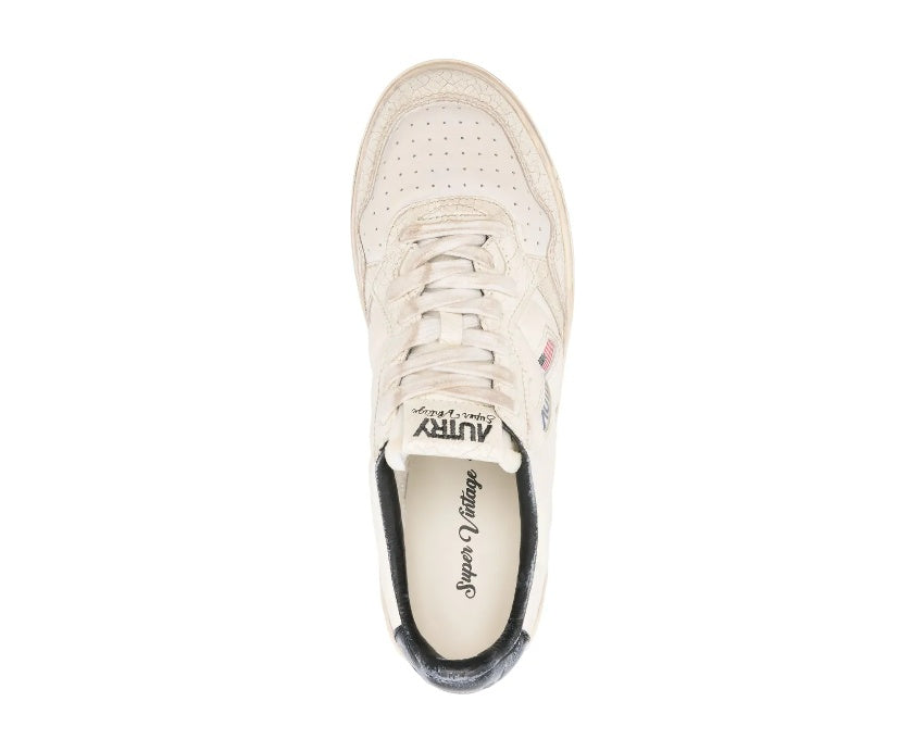 Autry Sup Vint Low "Padded White"