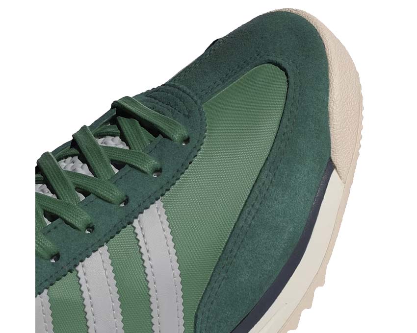 Adidas SL 72 RS Preloved Green detalle — paneles serraje y mesh en contraste