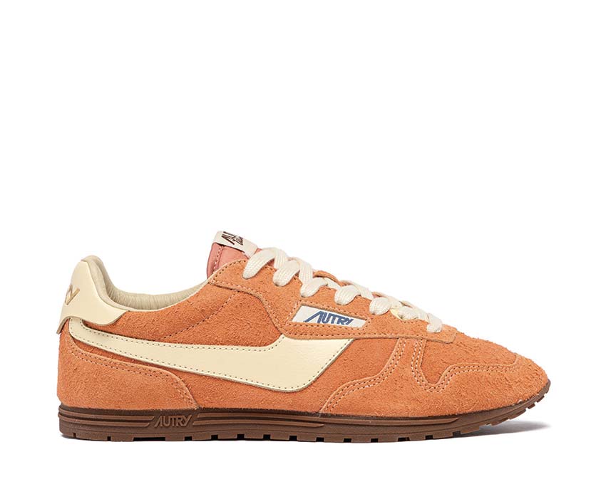 Autry Windspin Low W Canov Naturel — sneakers femme daim naturel cuir lifestyle premium