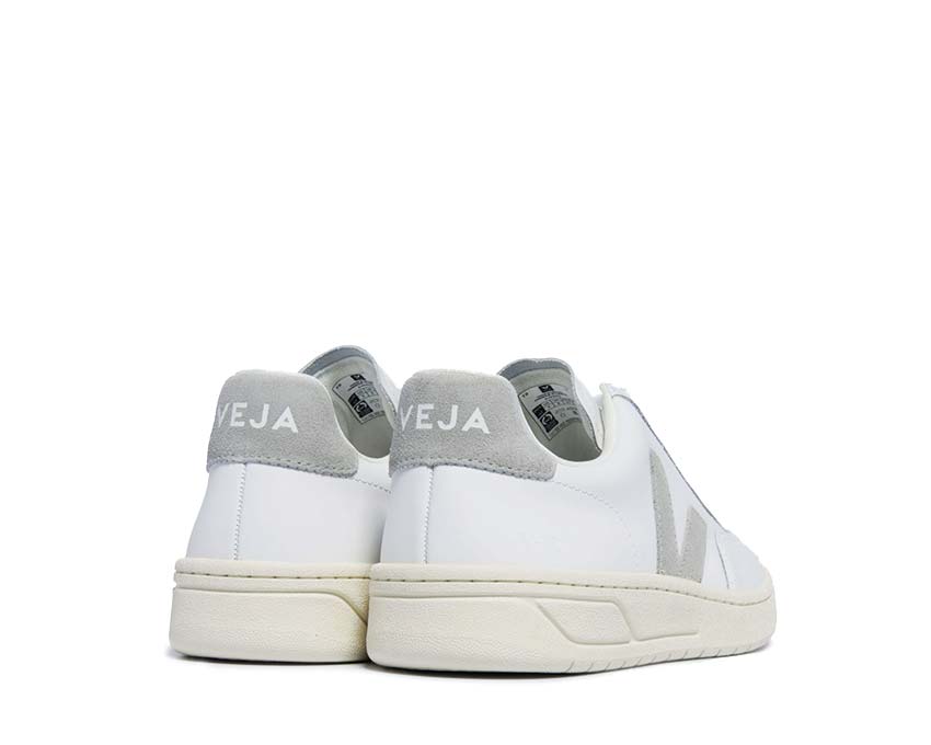 Veja V-12 Leather White Light Grey semelle — semelle caoutchouc naturel Amazonie
