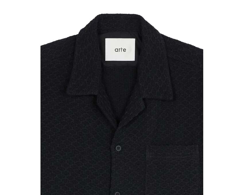 Arte Smith Shirt Black side view — collar and straight cut detail