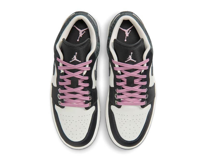 Air Jordan 1 Low SE W Iced Carmine sole — red carmine rubber basketball women
