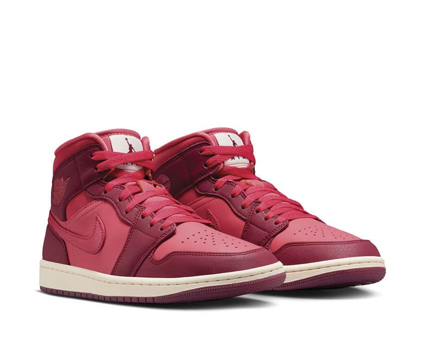 Air Jordan 1 Mid SE W Sierra Red semelle — semelle Jordan 1 Mid rouge