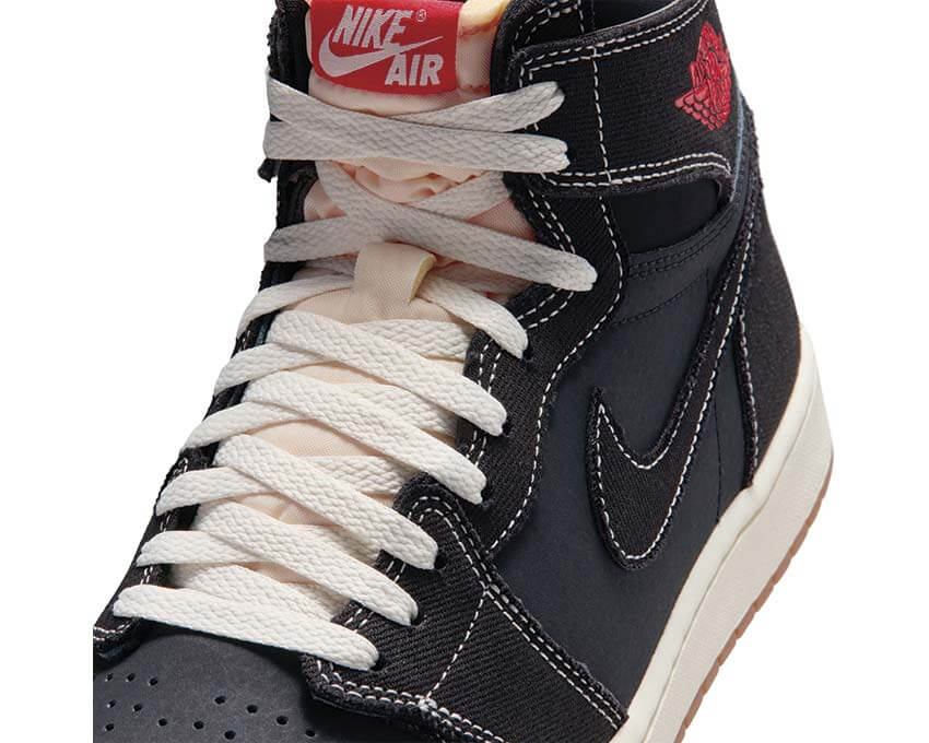 Air Jordan 1 Retro High OG Flight Club side view — high leather upper Jordan 1