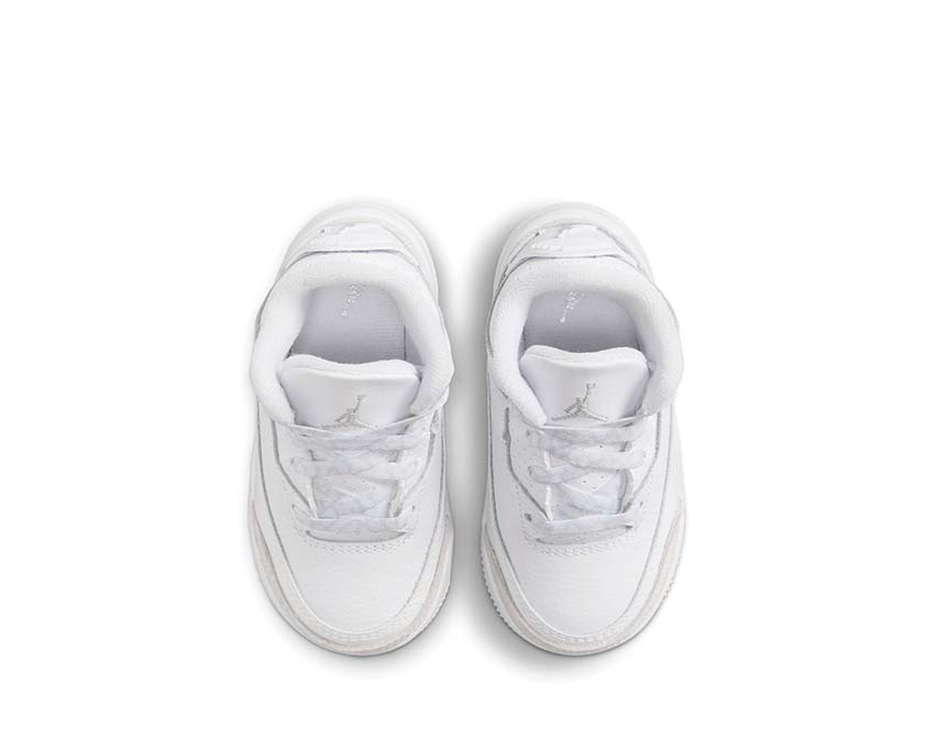 Air Jordan 3 Retro TD Pure Money — Dreiviertelansicht weiß Metallic Jordan 3 TD