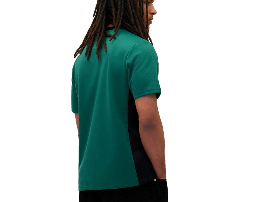 Arte Football T-shirt détail — motif football imprimé