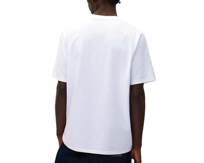 Arte Heart Logo T-shirt White vista lateral — detalle corazón pecho