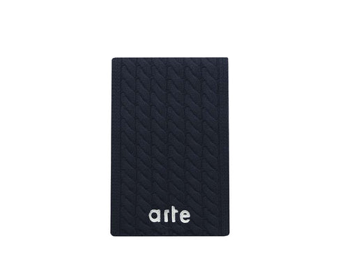 Arte Textured Logo Scarf — écharpe unisexe logo texturé Arte