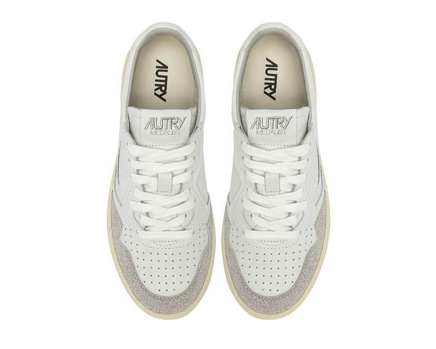 Autry Medalist Low Rose Pâle dos — talon Medalist Low cuir rose pâle