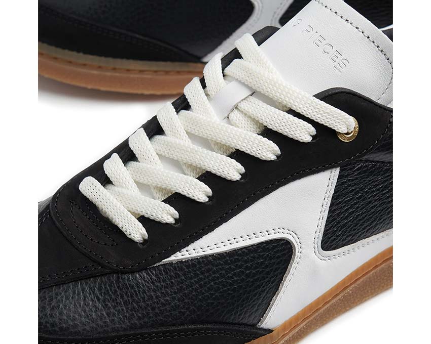 Filling Pieces Sprinter Dice Black detail — contrasting stitching premium finish