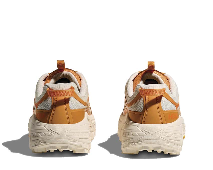 HOKA Mafate Three2 Sun Coral détail — tige mesh légère