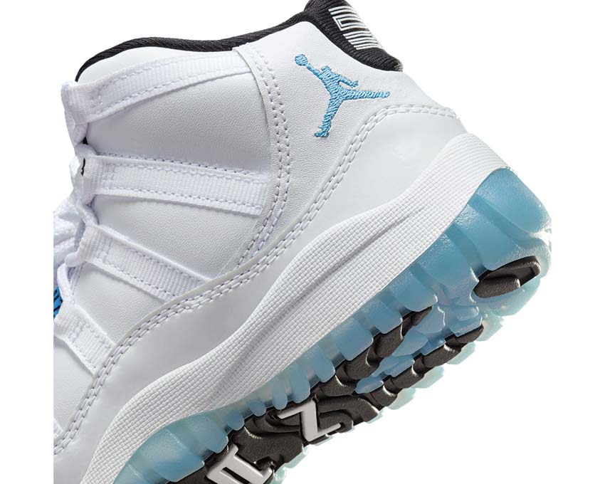 Jordan 1 Retro PS Legend Blue White vue latérale — cuir blanc legend blue enfant