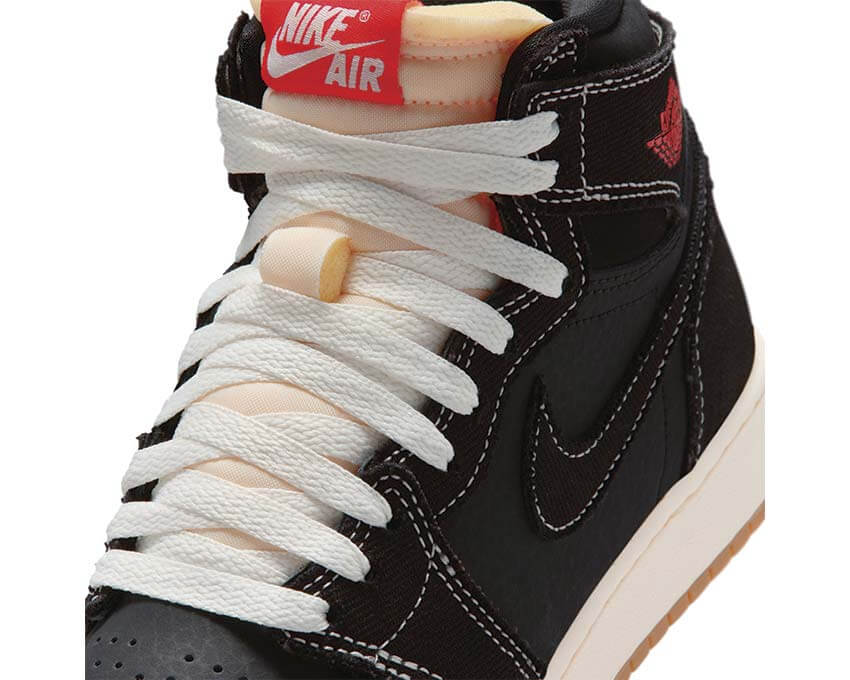 Air Jordan 1 Retro High OG GS Flight Club — vue latérale cuir noir blanc GS Jordan