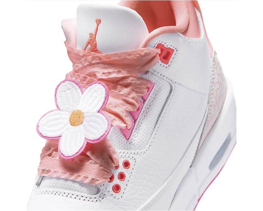 Air Jordan 3 Retro GS Pearl Pink rose — vue latérale sneakers fille Jordan 3 retro hype