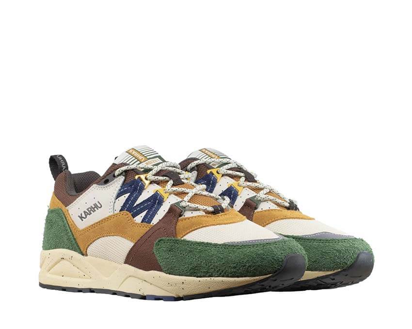 Karhu Fusion 2.0 Douglas Fir Seitenansicht — natürliches Grün-Mesh