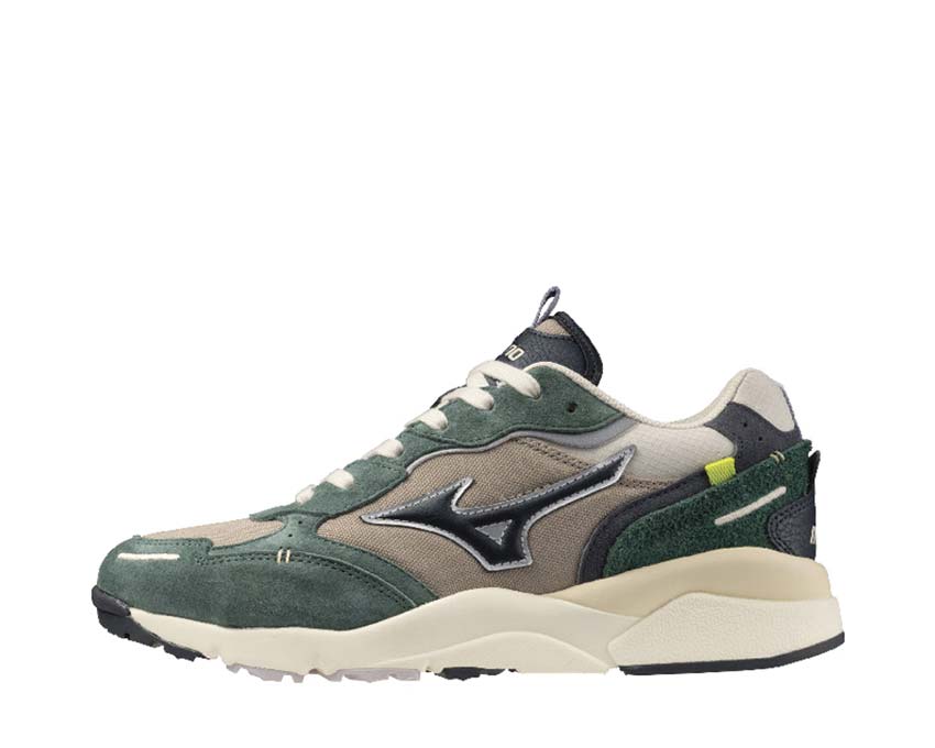 Mizuno Sky Medal Beta White Grey vue latérale — silhouette rétro premium