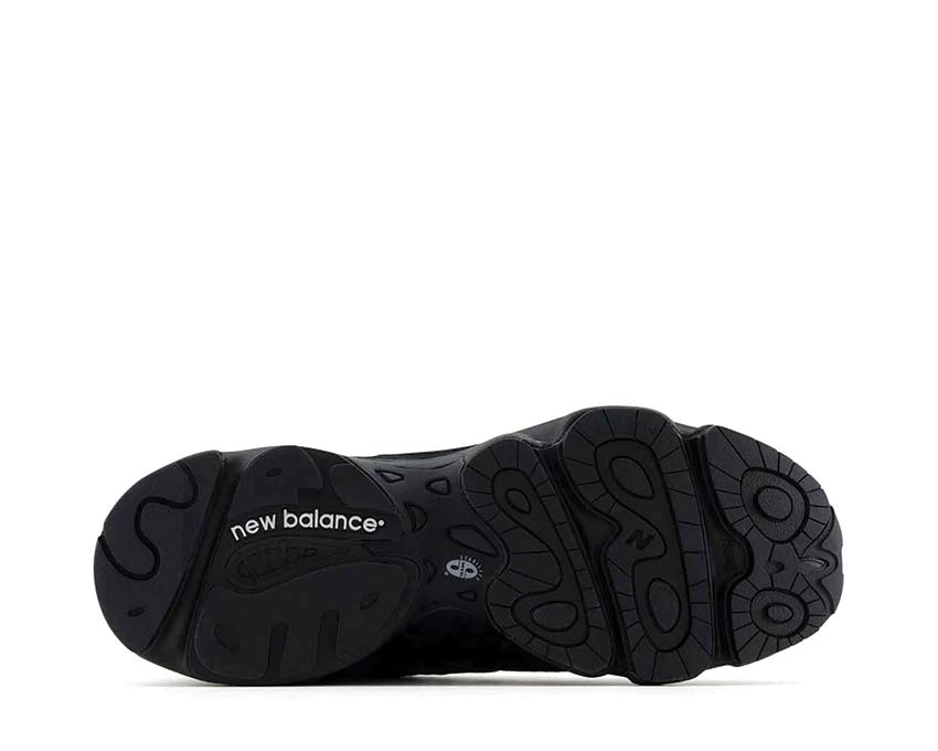 New Balance 1000 Black sole — thick all-terrain outsole