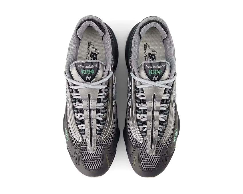 New Balance 1000 Black Silver Sohle — schwarzer skulptierter EVA Geländegrip