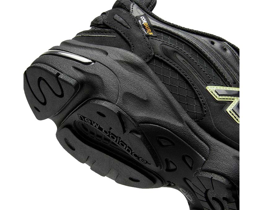 New Balance 1000 Cordura Black Neon semelle — gomme résistante à l'usure