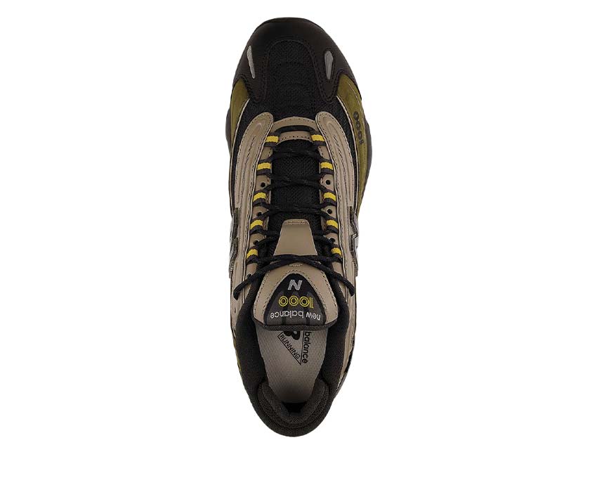 New Balance 1000 Woodland suola — suola trail con tasselli verde kaki