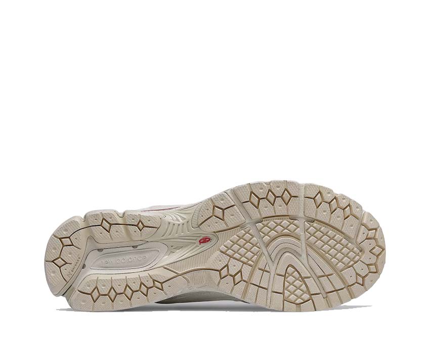 New Balance 2002R Sea Salt/NB White détail — matières nubuck et mesh texturé