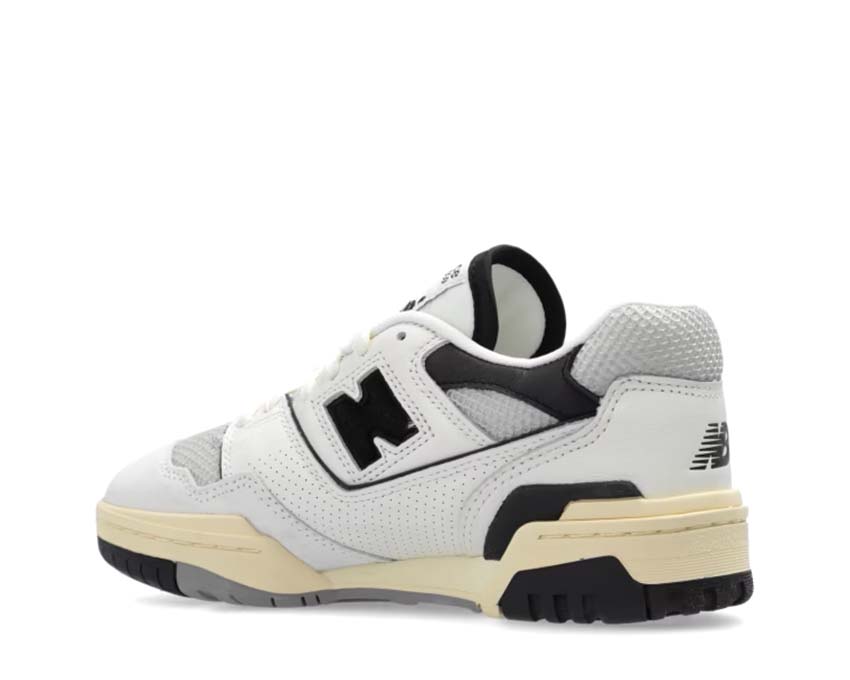 New Balance 550 Sea Salt Black suela — suela EVA ligera