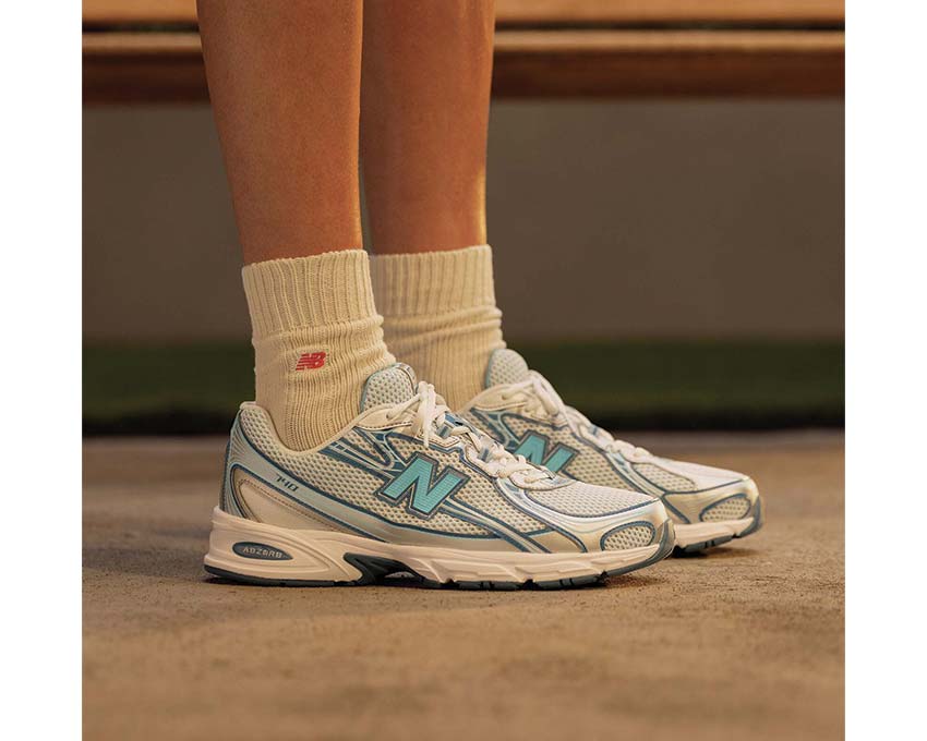 New Balance 740 Blue Agate Seitenansicht — atmungsaktives Mesh-Obermaterial