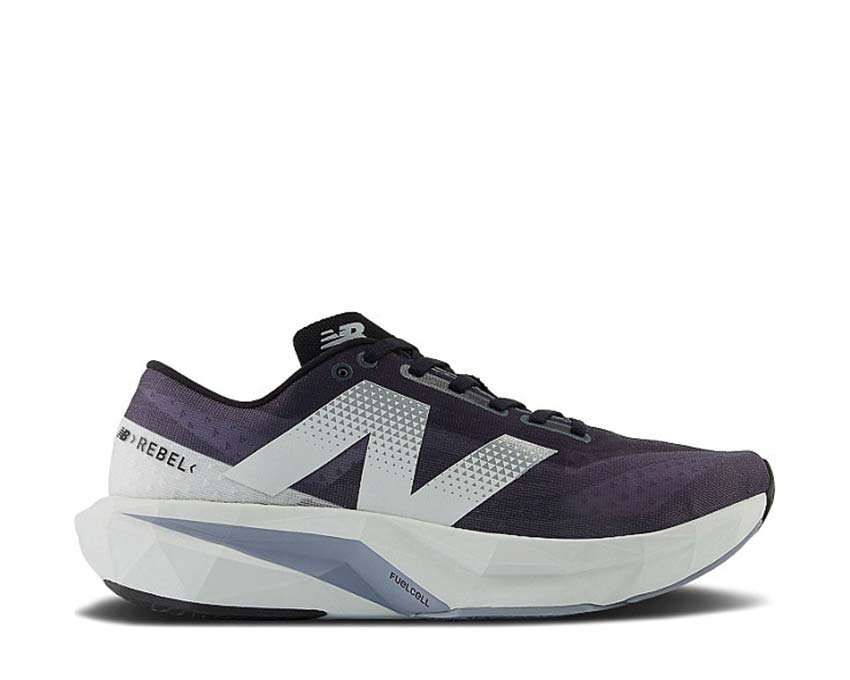 New Balance FuelCell Rebel V4 Graphite — zapatilla running hombre ligera y reactiva