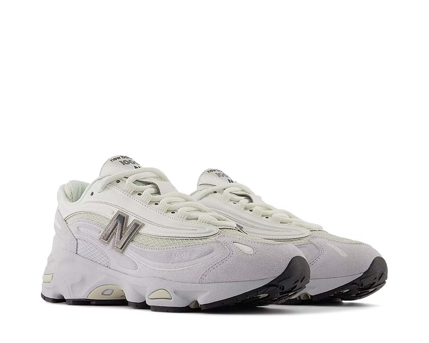 New Balance 1000 Pearl Grey Seitenansicht — strukturierte Wildleder-Einsätze