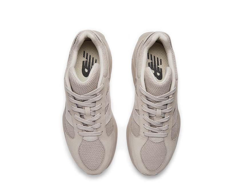New Balance WRPD Runner Moonrock detalle — construcción hilo envuelto