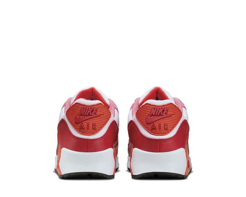 Nike Air Max 90 Peony détail — Swoosh cuir rose peony brodé