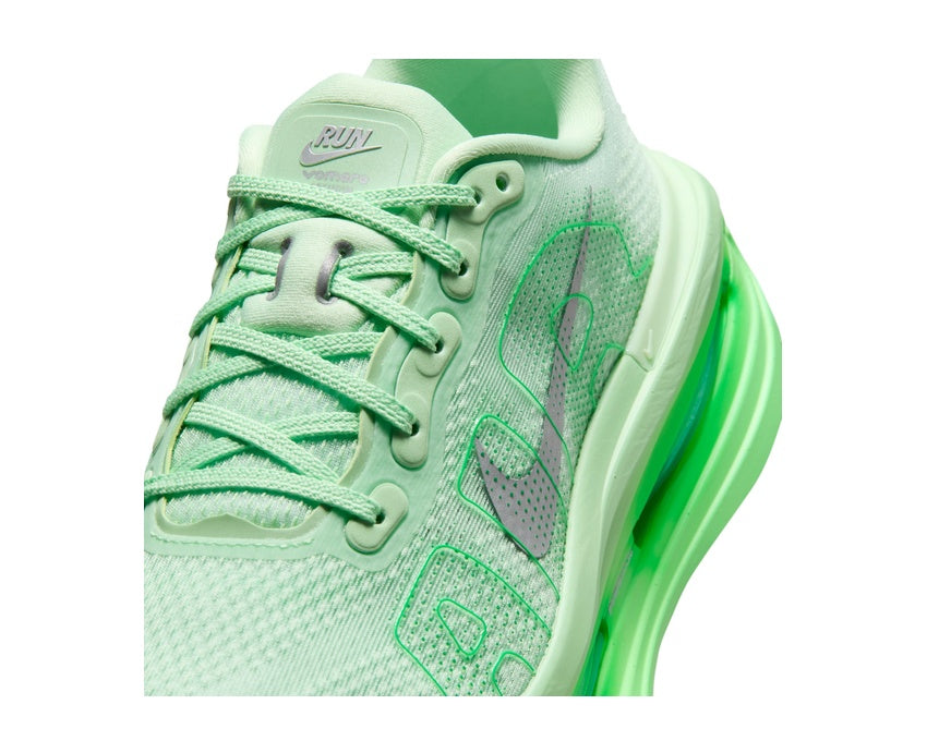Nike Vomero Premium W HM5973-302