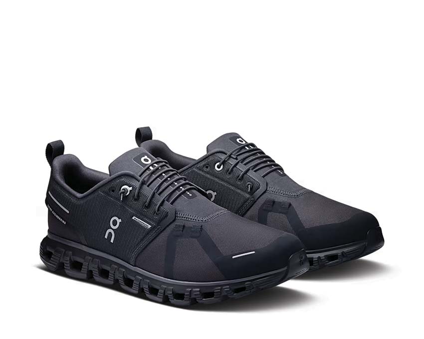 On Cloud 6 Waterproof Black Seitenansicht — wasserdichtes Obermaterial Herren-Laufschuh