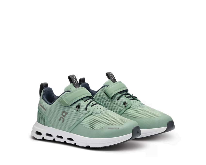 On Cloud Play Sage Kids — sneakers enfant CloudTec biométrie Sage/White