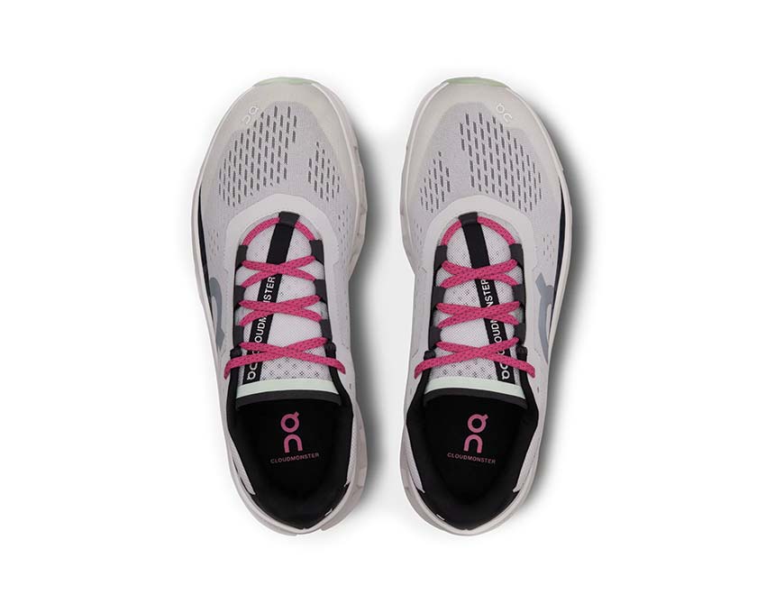 On Cloudmonster Frost/Black detalle — parte superior mesh zapatilla running hombre
