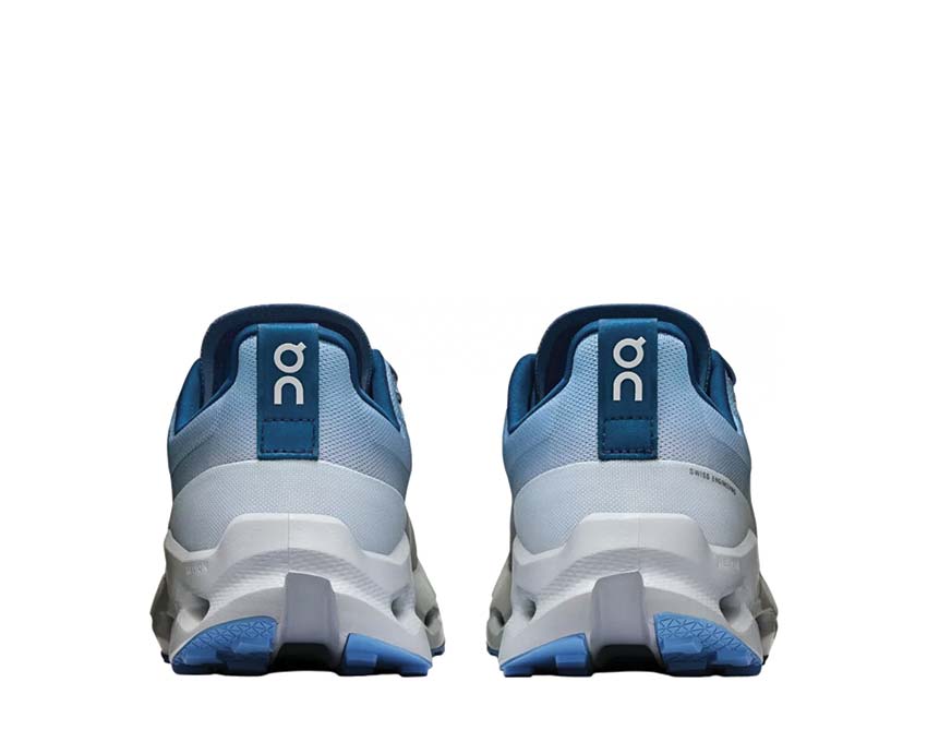 On Cloudsurfer Trail WP Glacier vista lateral — perfil trail waterproof