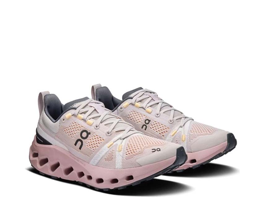 On Cloudsurfer Trail W Silver/Mauve vista lateral — perfil trail mujer