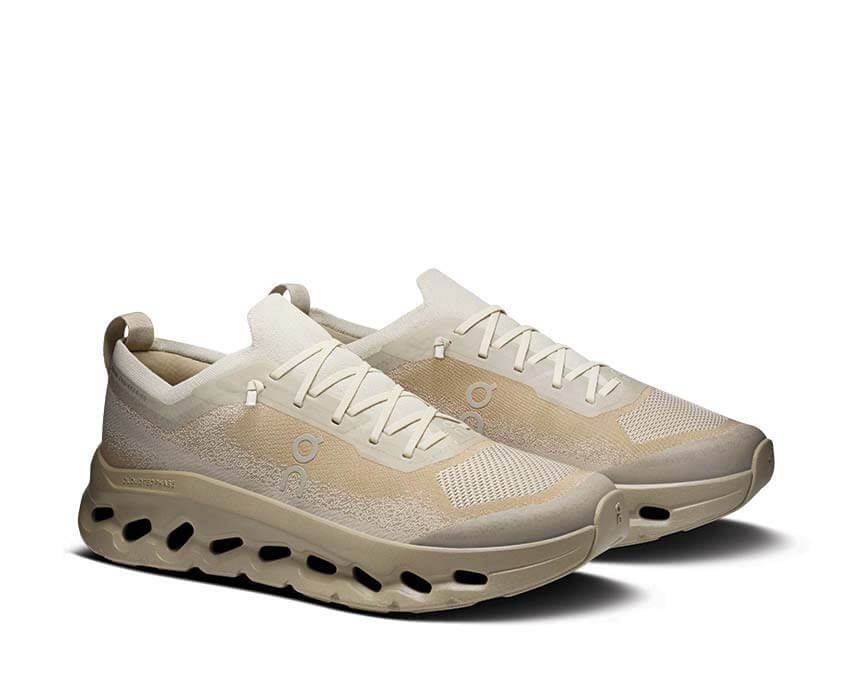Cloudtilt Moon W Winter / Kasha — profil latéral coupe chaussette winter
