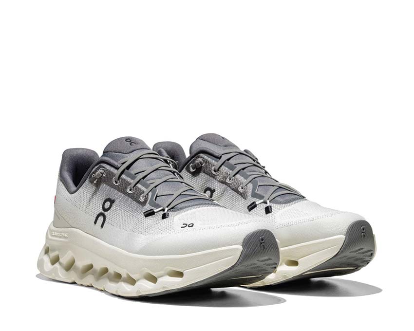 On Cloudtilt Rock/Ivory vista lateral — perfil plataforma sneaker hombre