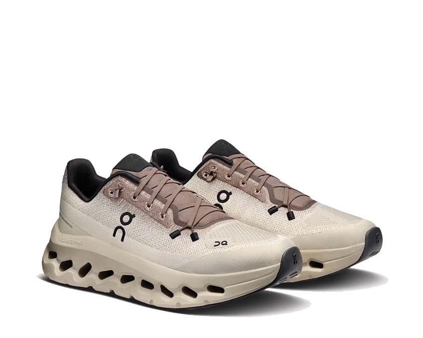 On Cloudtilt W Clove/Sand vista lateral — perfil plataforma sneaker mujer