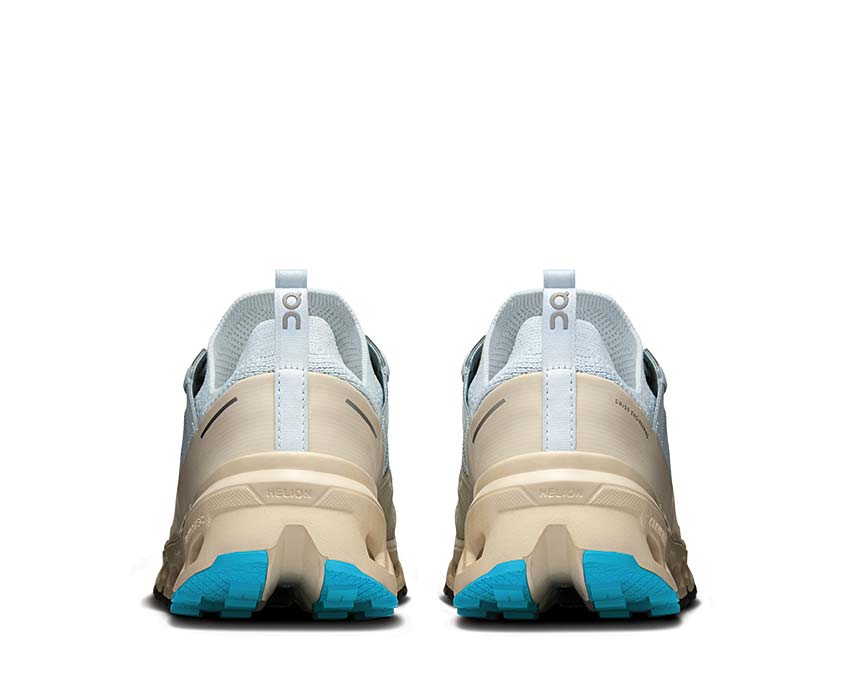 On Cloudultra 2 W Arctic/Cream vista lateral — perfil ultra trail mujer