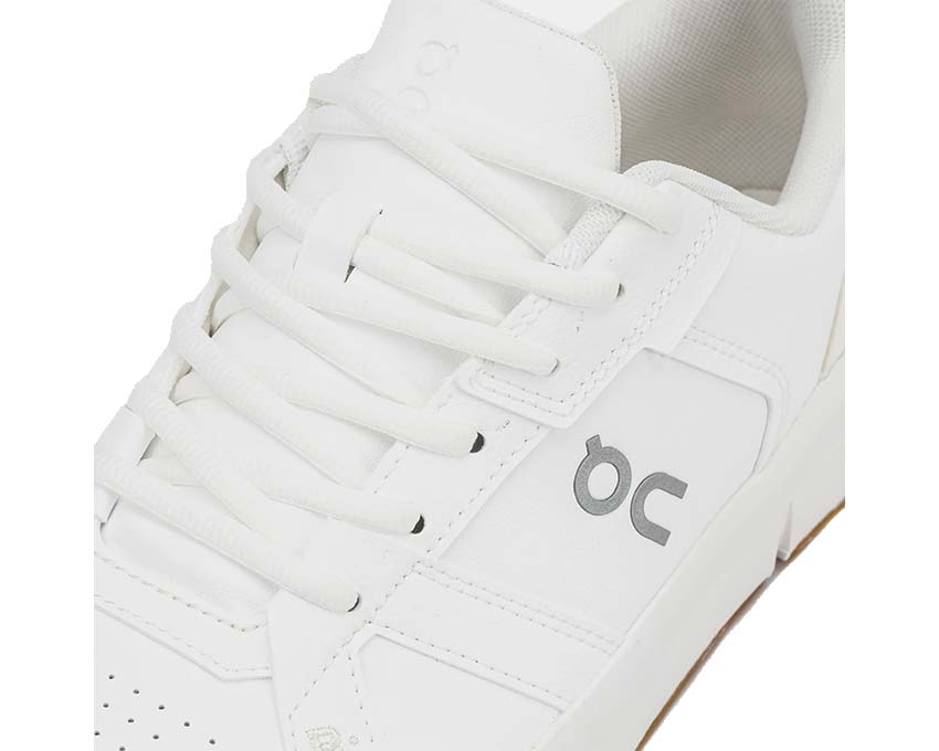 On The Roger Clubhouse White/Gum vue latérale — sneaker tennis Roger Federer