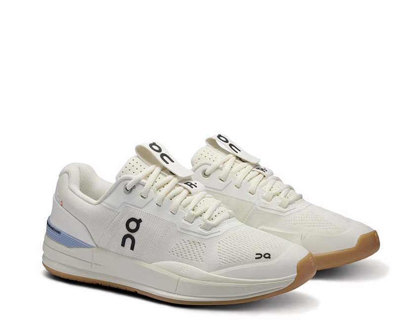 On The Roger Pro Ivory vue latérale — profil tennis lifestyle Roger Federer