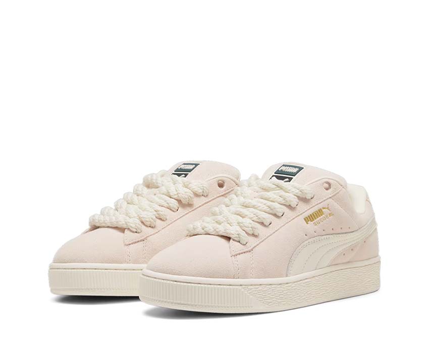 Puma Suede XL Warm White Island Pink vista lateral — ante oversized mujer