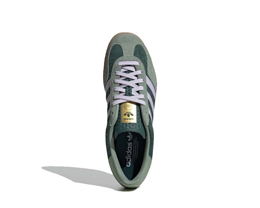 Adidas Gazelle Indoor Mint Green detalle — costuras y logo Three Stripes