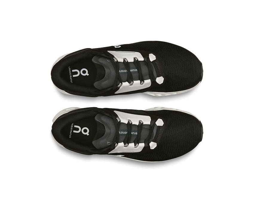 On Cloudstratus 3 W Black/Frost detalle — upper mesh zapatilla running mujer