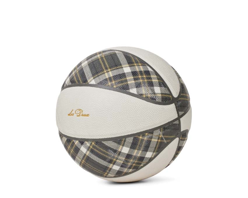 Les Deux Check Basketball vista — logo Les Deux impreso