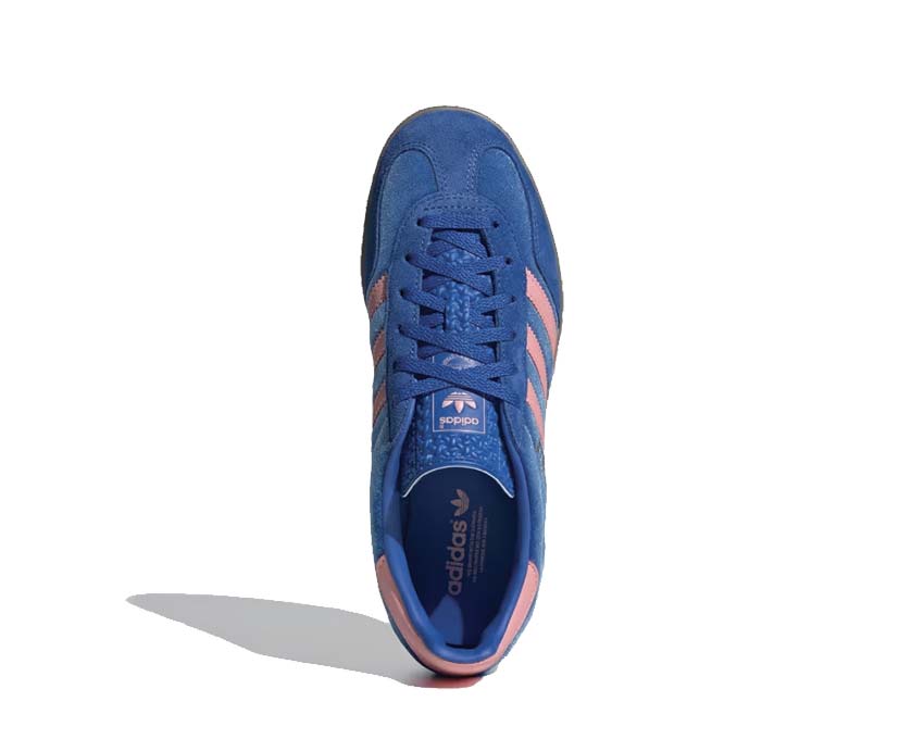 détail — daim Blue Pink Spark Gazelle Indoor W
