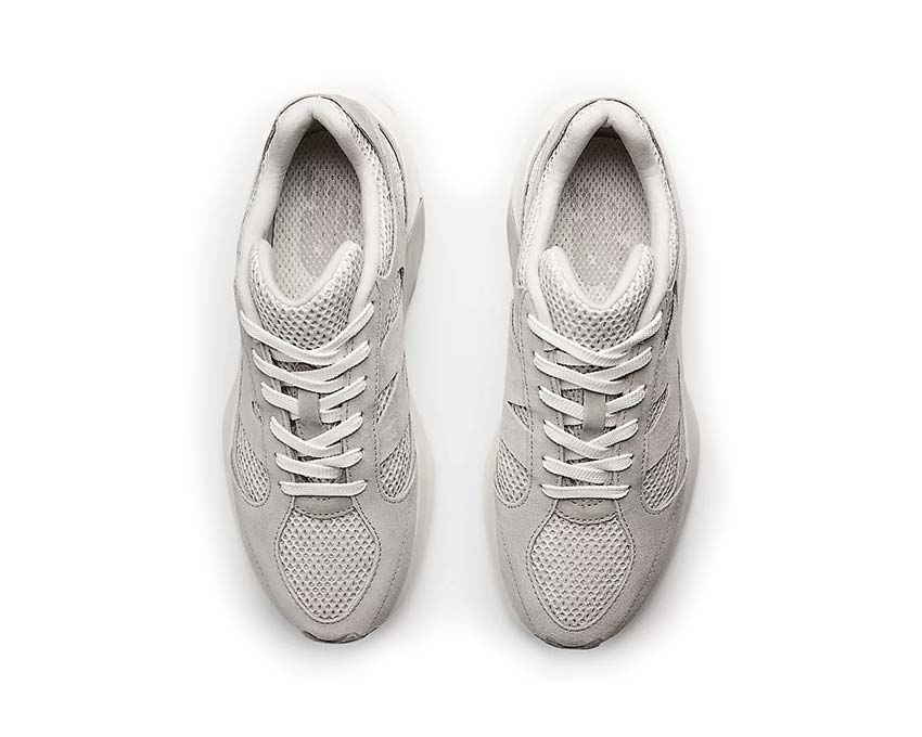 New Balance WRPD Grey Days detalle — construcción wrap-around