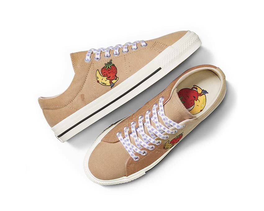 Converse x Sky High Farm One Star Pro Brown/Egret detalle — bordado Sky High Farm Workwear